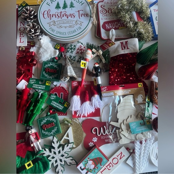 Christmas mystery box, Holiday Ornament Set - Picture 5 of 11